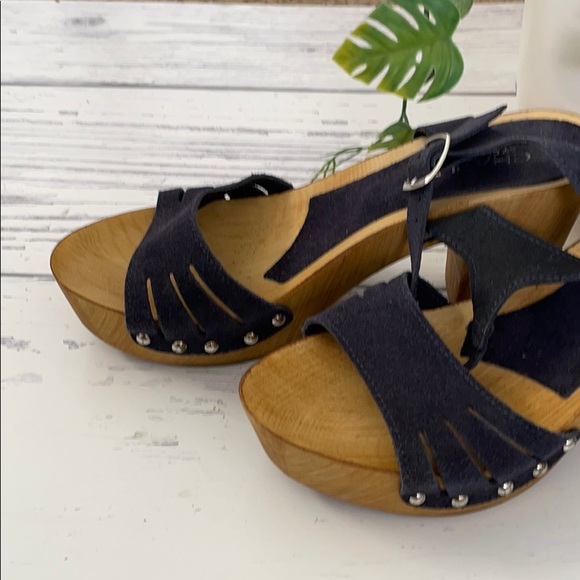 Anthropologie by Charles David Platform Heels - Picture 3 of 7